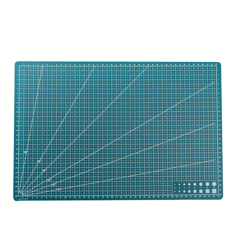Durable A3 Cutting Mat 0.9mm Thick - Perfect for Sewing, Paper Crafts & Art Projects - Ideal Office & School Supply for Crafters & Hobbyists